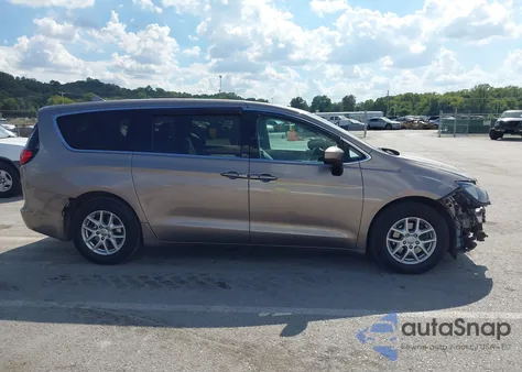 2017 Chrysler Pacifica Touring from USA, damaged, VIN 2C4RC1DG7HR771861